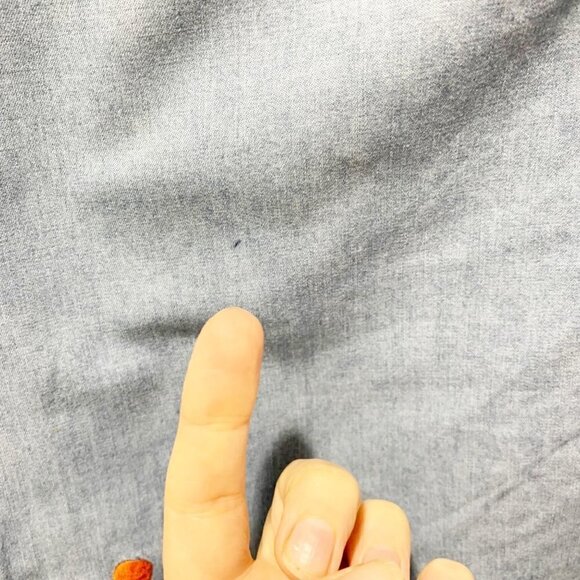 Mini Boden Chambray Embroidered Floral Dress Size 9/10 Peter Pan Collar - Picture 9 of 13